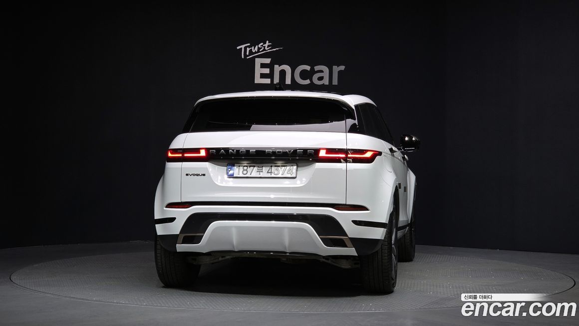 Land Rover Range Rover Evoque P250 Dynamic SE, 2024
