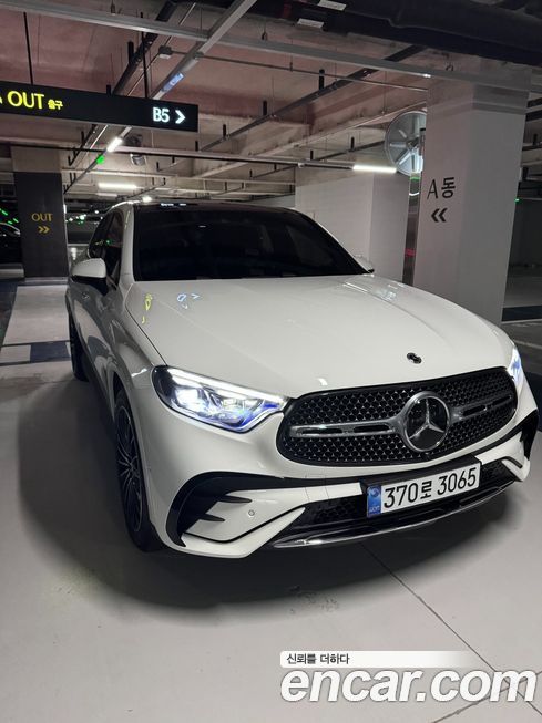 Mercedes-Benz GLC-Class GLC300 4MATIC Coupe, 2026