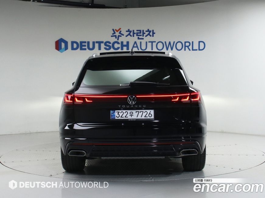 Volkswagen Touareg 3.0 TDI R-Line, 2024