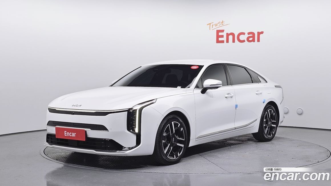 Kia K8 2.5 Gasoline 2WD, 2025