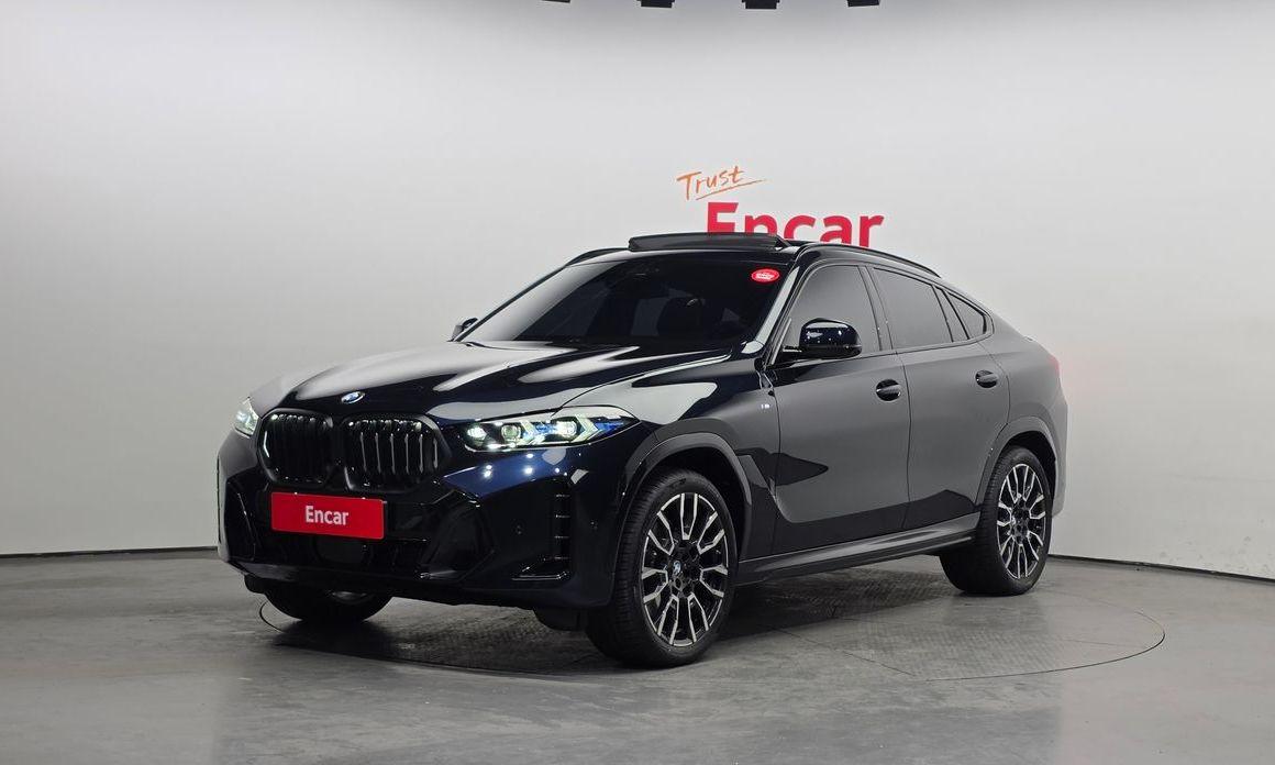 BMW X6 xDrive40i M Sport, 2024