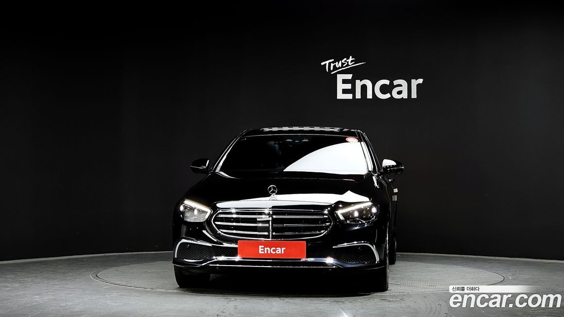 Mercedes-Benz E-Class E350 4MATIC Exclusive, 2023