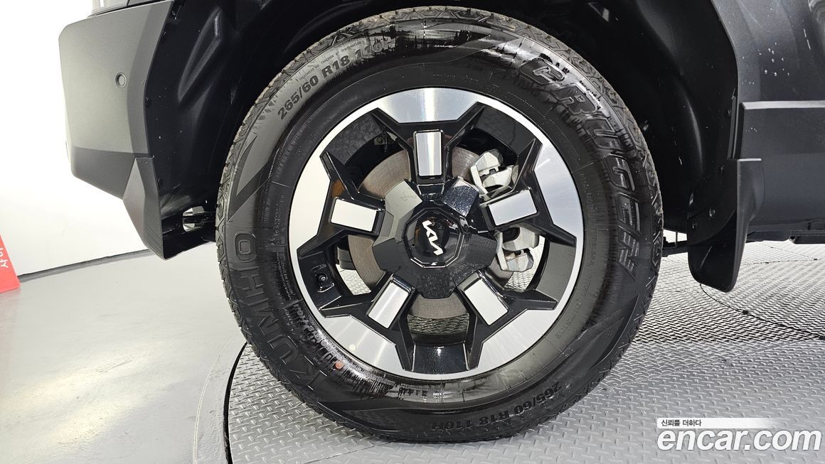 Kia Tasman 2.5T Gasoline 4WD, 2026