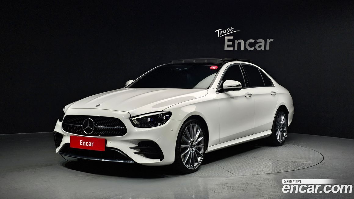 Mercedes-Benz E-Class E350 4MATIC AMG Line, 2022