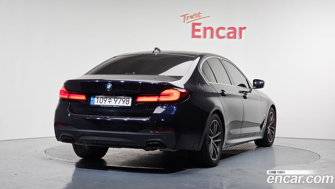 BMW 5-Series 520i M Sport, 2023