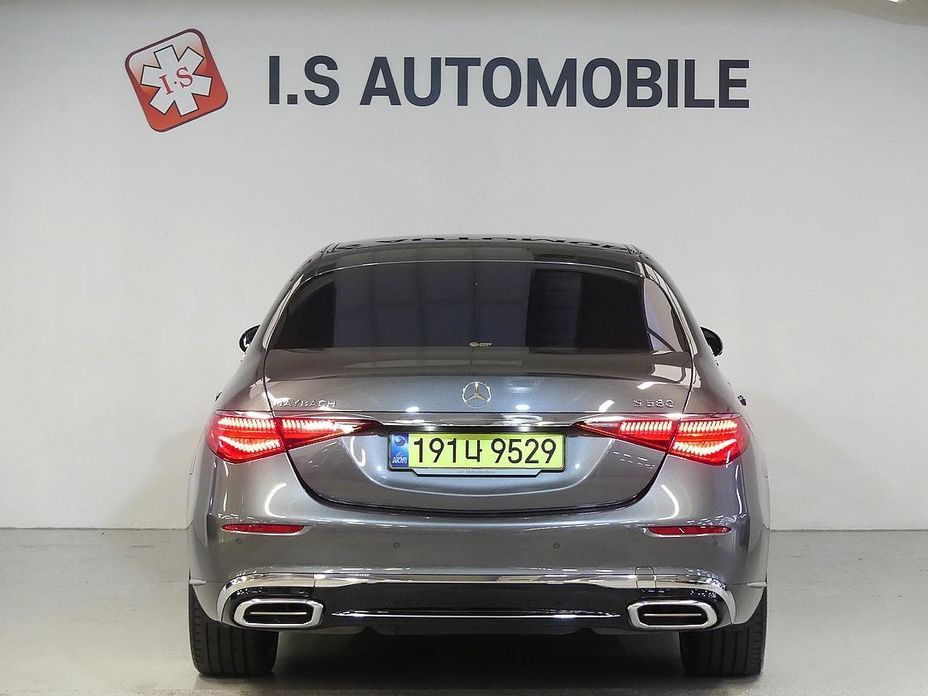 Mercedes-Benz S-Class Maybach S580 4MATIC, 2024