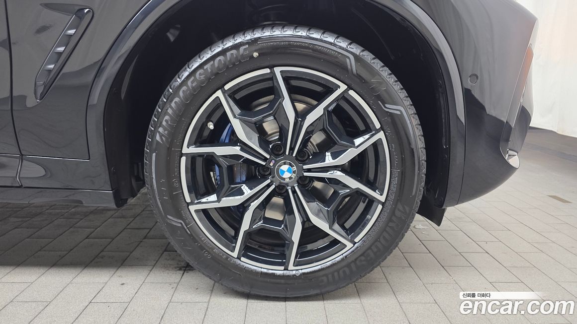 BMW X4 xDrive20i M Sport, 2024