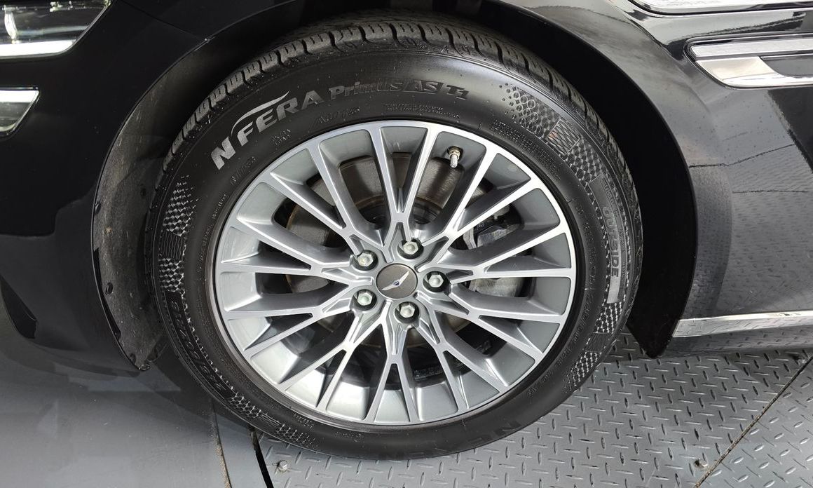 Genesis G80 Gasoline 2.5 Turbo AWD, 2022