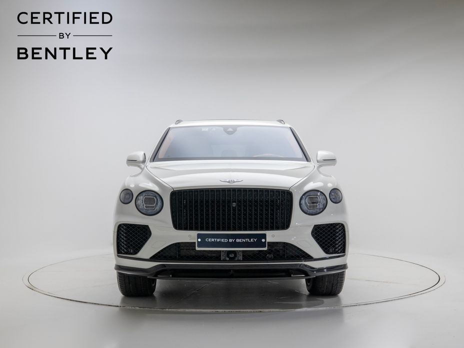 Bentley Bentayga 4.0 V8 EWB Azure, 2024