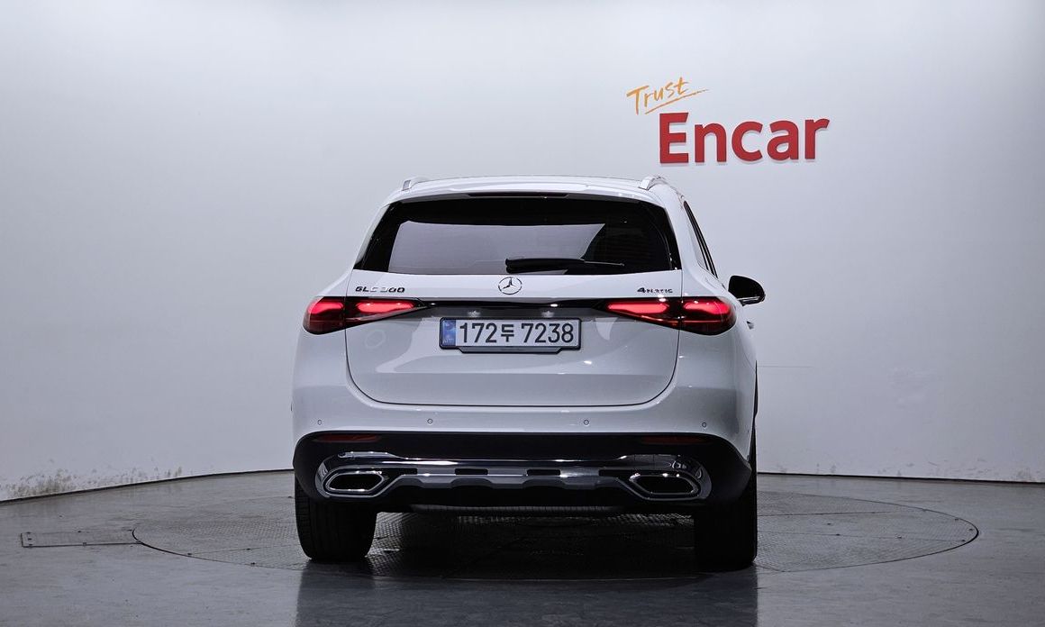 Mercedes-Benz GLC-Class GLC 300 4MATIC Avantgarde, 2025
