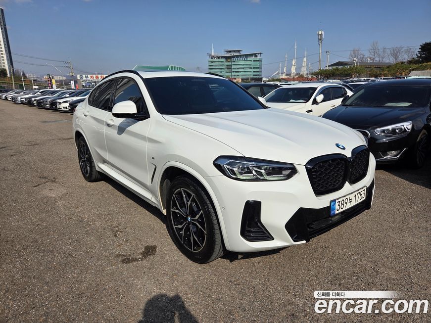 BMW X4 xDrive20i M Sports Pro, 2023