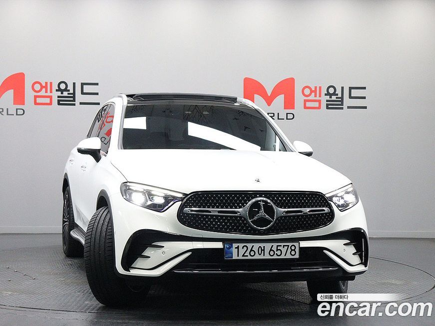 Mercedes-Benz GLC-Class GLC300 4MATIC AMG Line, 2025