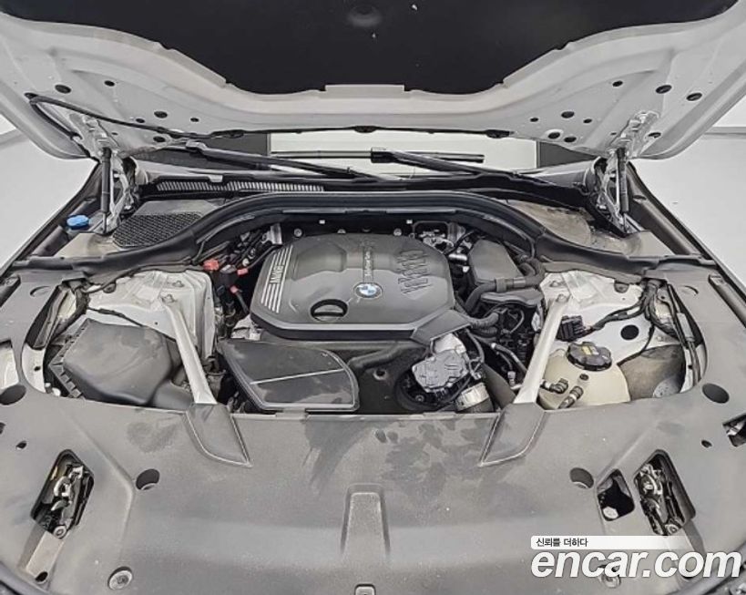 BMW Gran Turismo 620d Luxury, 2022