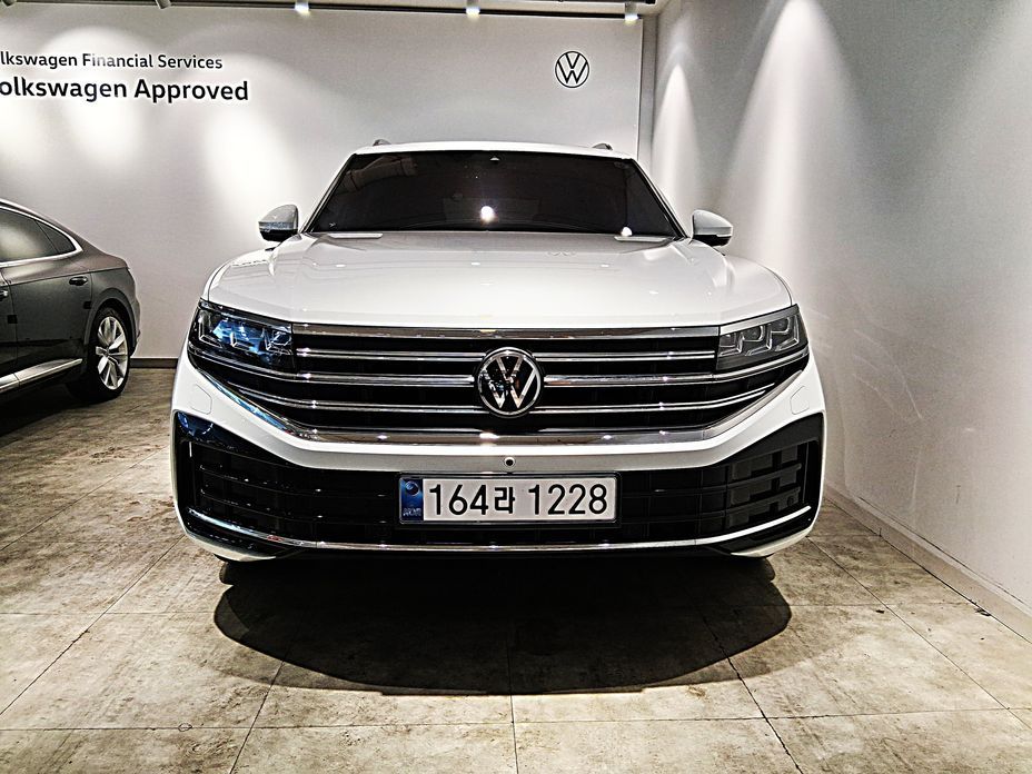 Volkswagen Touareg 3.0 TDI Prestige, 2024