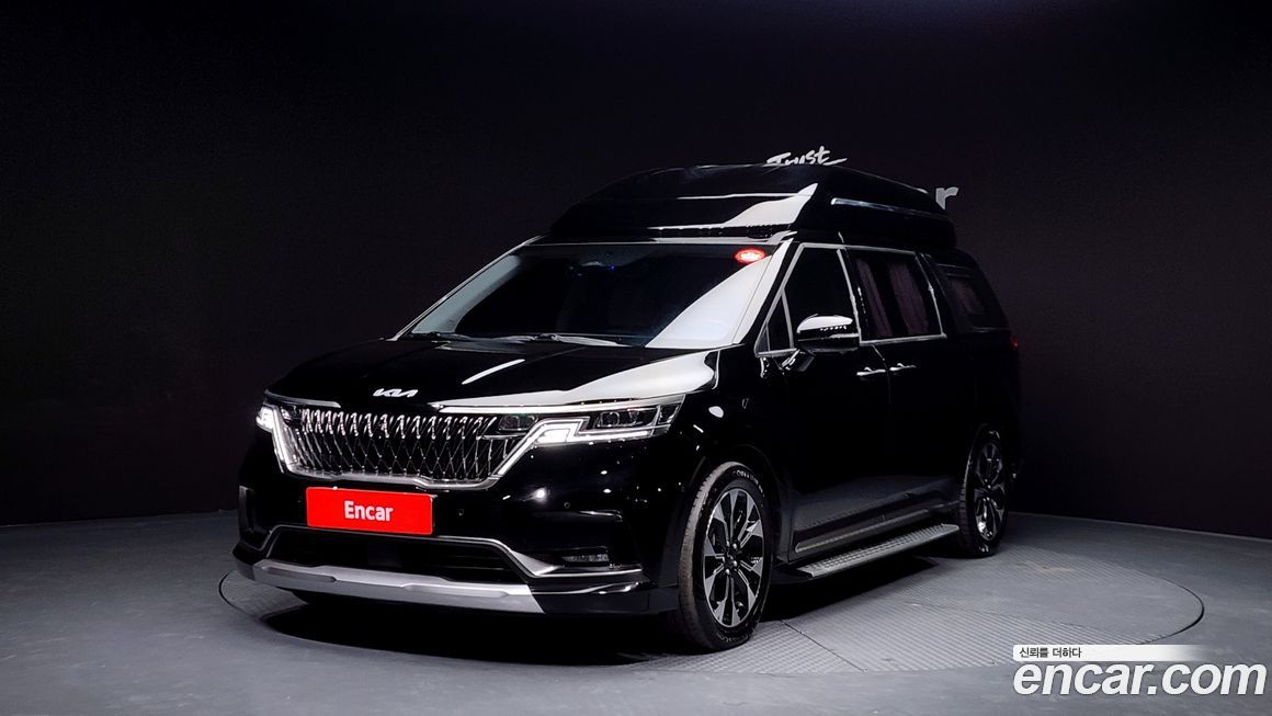 Kia Carnival 7-Seater Hi-Limousine, 2022