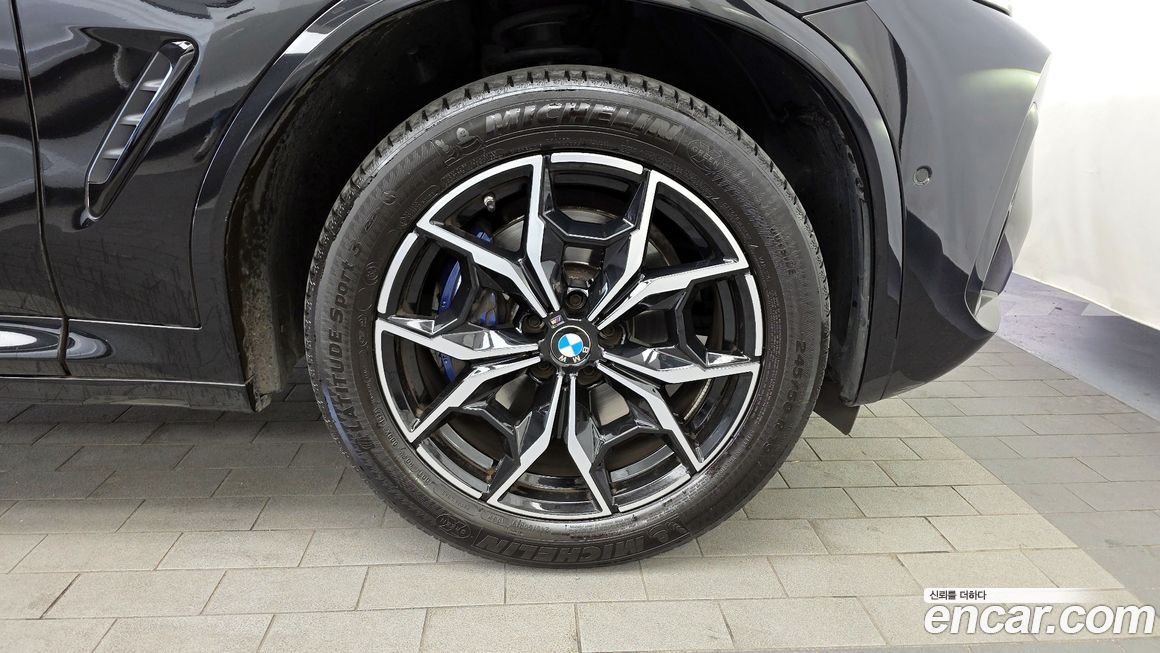 BMW X4 xDrive20i M Sport, 2023
