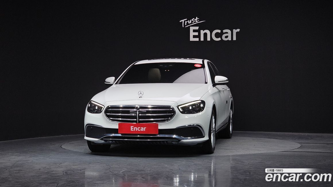 Mercedes-Benz E-Class E220d 4MATIC Exclusive, 2023