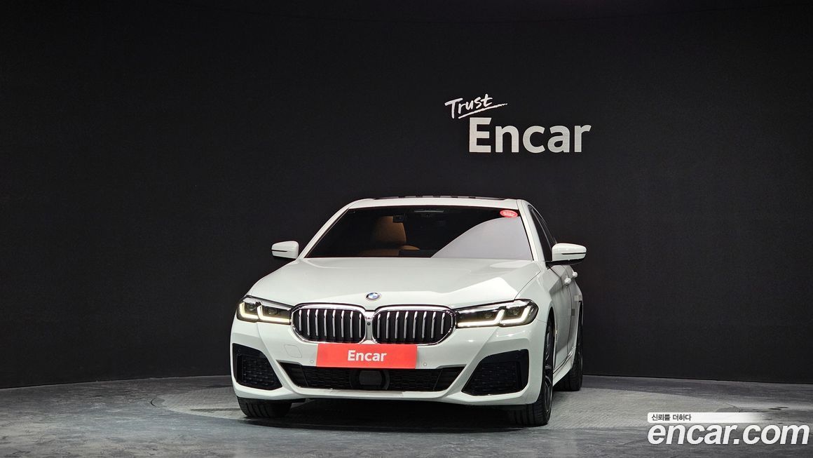 BMW 5-Series 520i M Sport, 2023