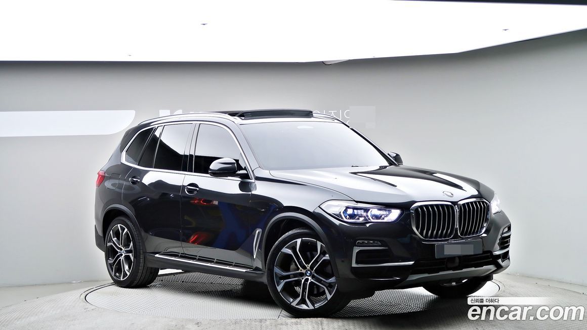 BMW X5 xDrive 40i xLine, 2021