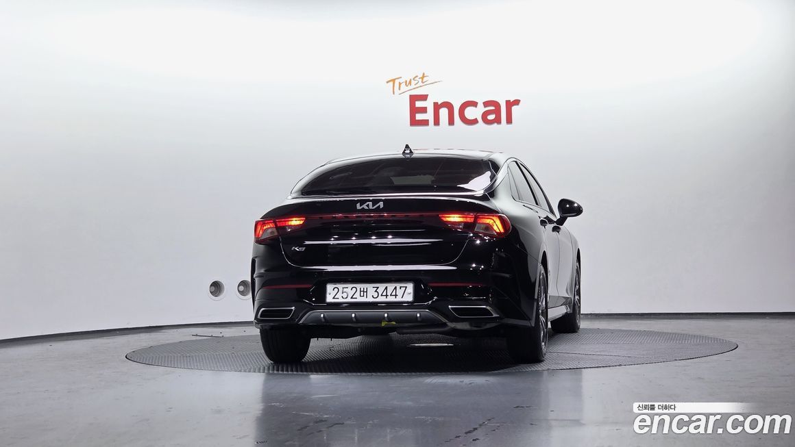 Kia K5 2.0, 2022