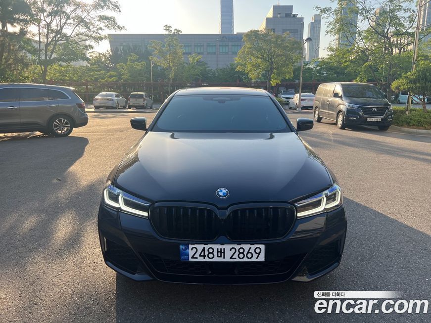 BMW 5-Series 530i M Sport Package, 2023