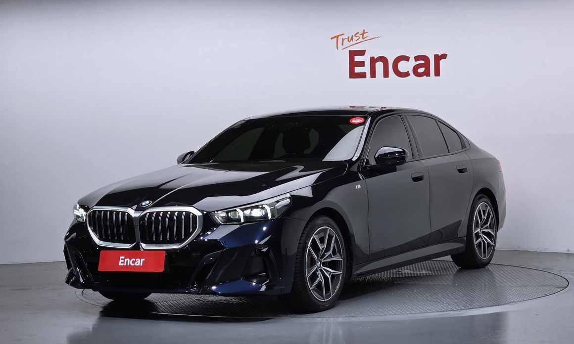 BMW 5-Series 520i M Sport, 2024