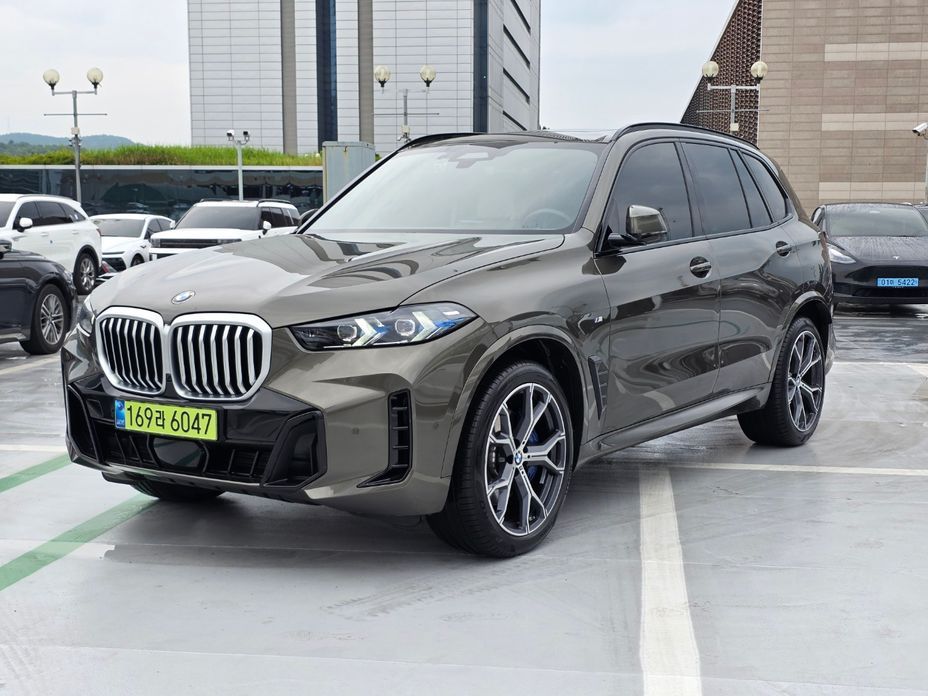 BMW X5 xDrive 40i M Sport, 2025