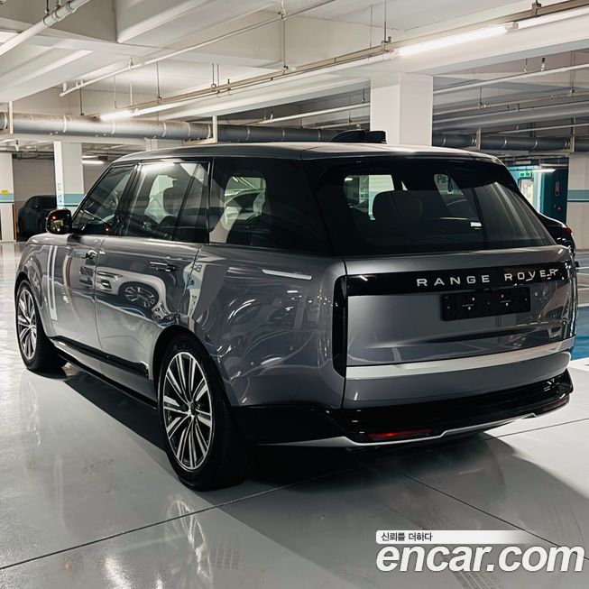 Land Rover Range Rover P530 Autobiography Long Wheel Base, 2026