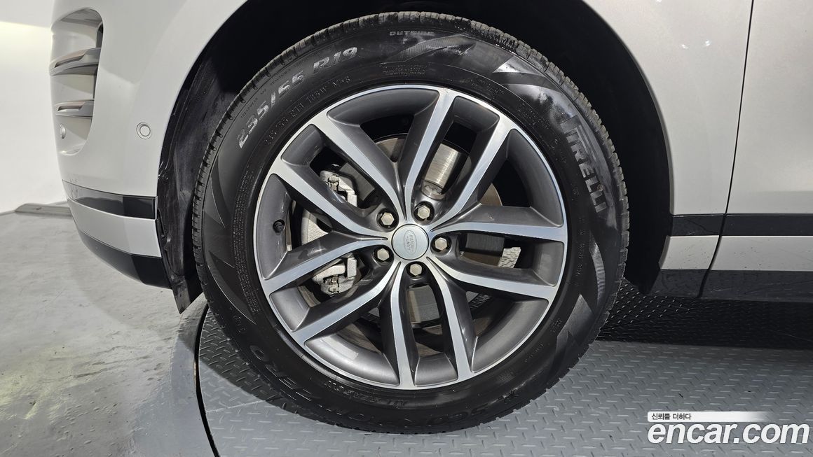 Land Rover Range Rover Evoque P250 Dynamic SE, 2025