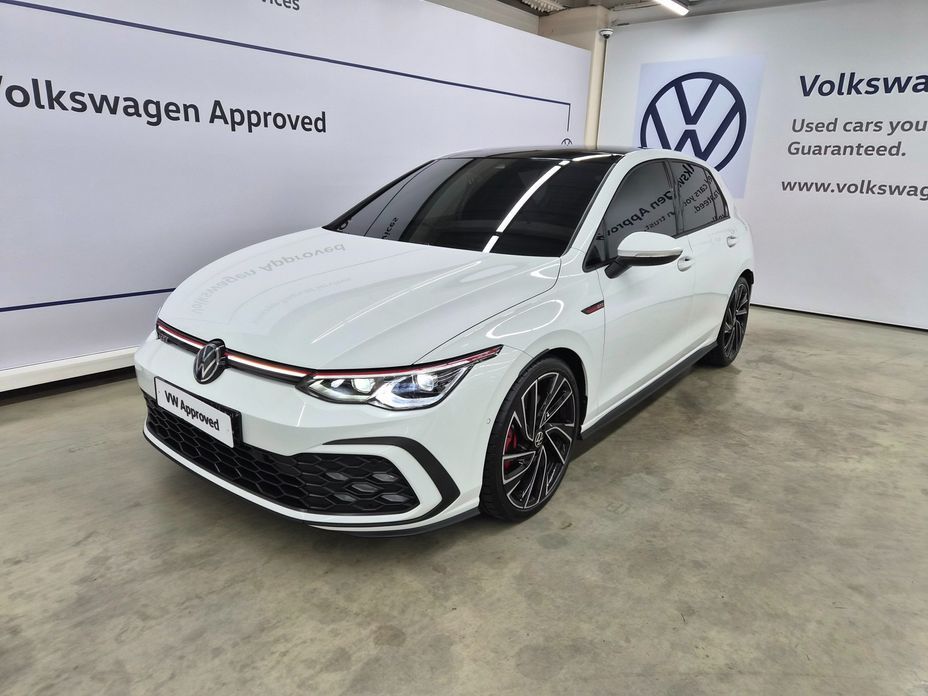 Volkswagen Golf 2.0 GTI, 2024