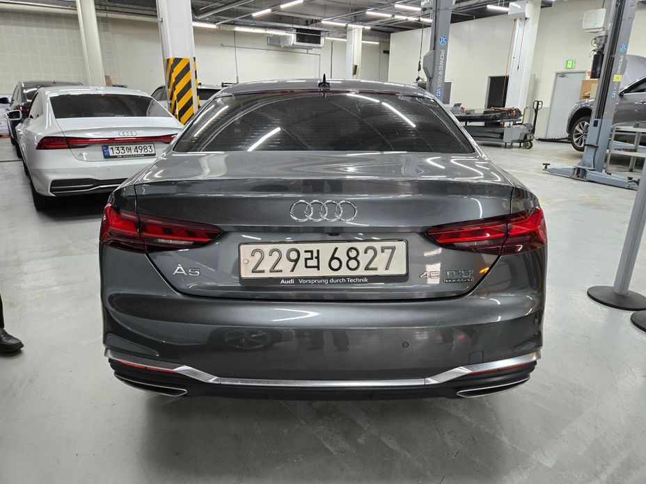 Audi A5 40 TDI Quattro Premium Coupe, 2023