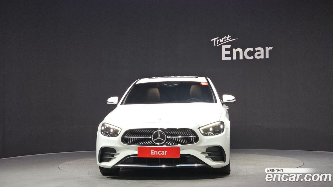 Mercedes-Benz E-Class E250 AMG Line, 2023