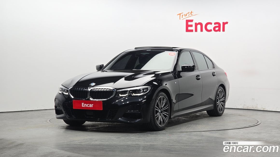 BMW 3-Series 320i M Sport, 2022