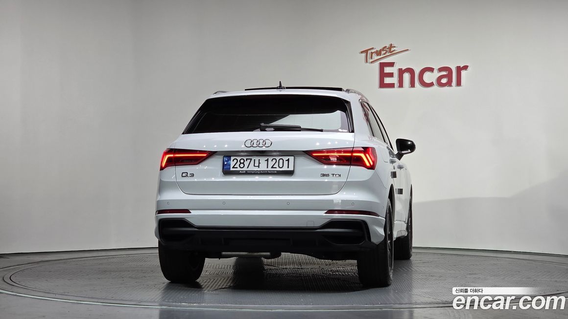 Audi Q3 35 TDI Premium, 2023