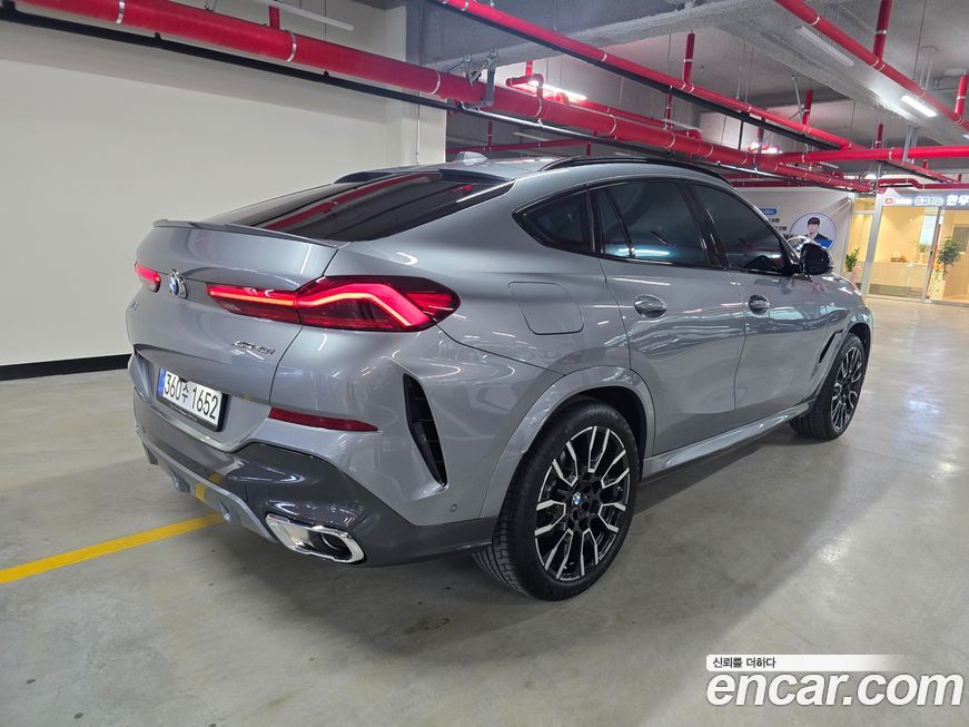 BMW X6 xDrive40i M Sport, 2025