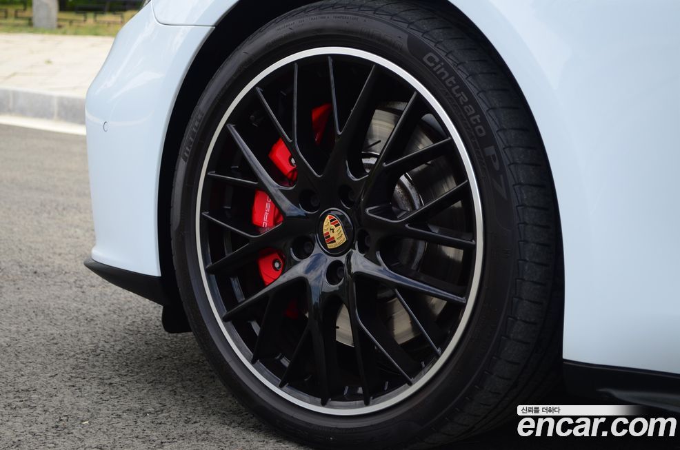 Porsche Panamera 4.0 GTS, 2021