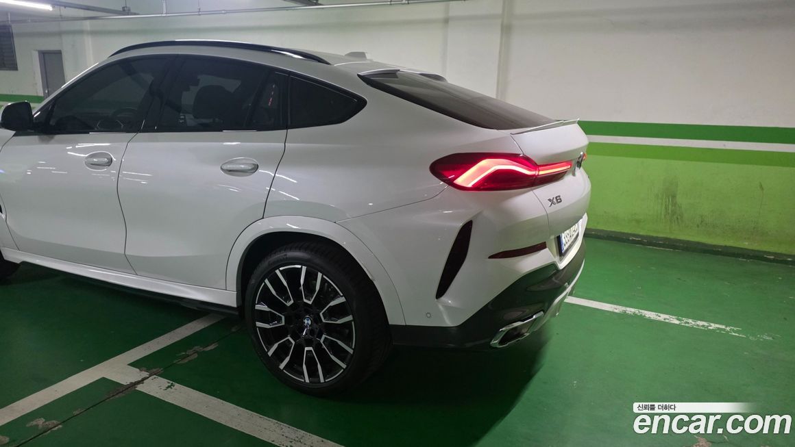BMW X6 xDrive40i M Sport, 2025