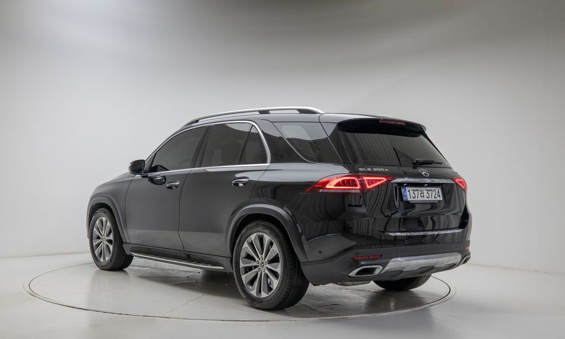 Mercedes-Benz GLE-Class GLE300d 4MATIC, 2022