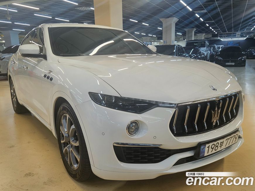 Maserati Levante 2.0 GT AWD, 2022