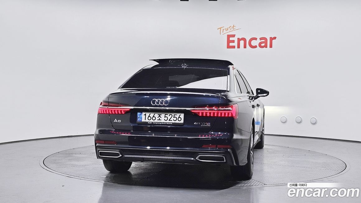 Audi A6 45 TFSI Quattro Premium, 2022