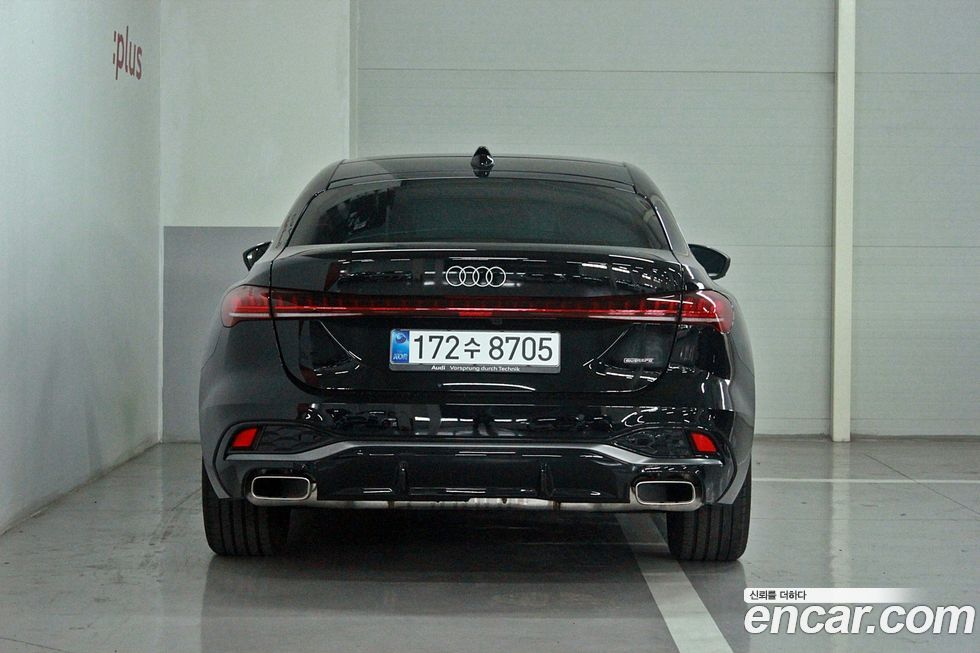 Audi A5 40 TFSI Quattro S Line, 2025