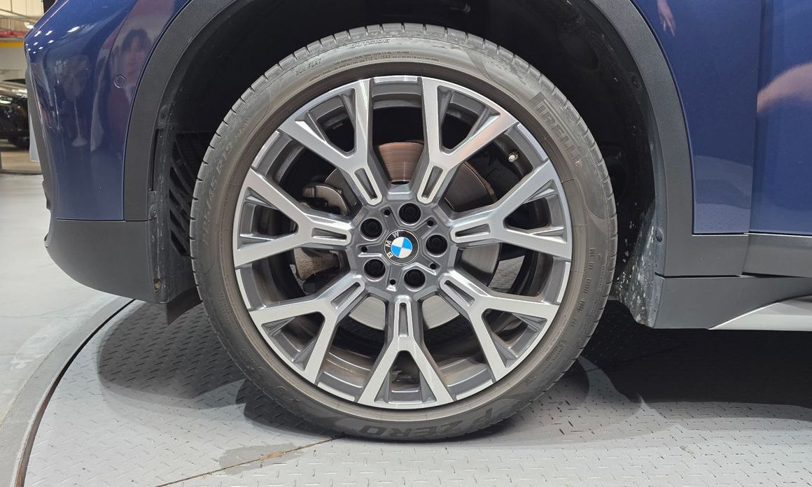 BMW X1 xDrive 20i xLine, 2022