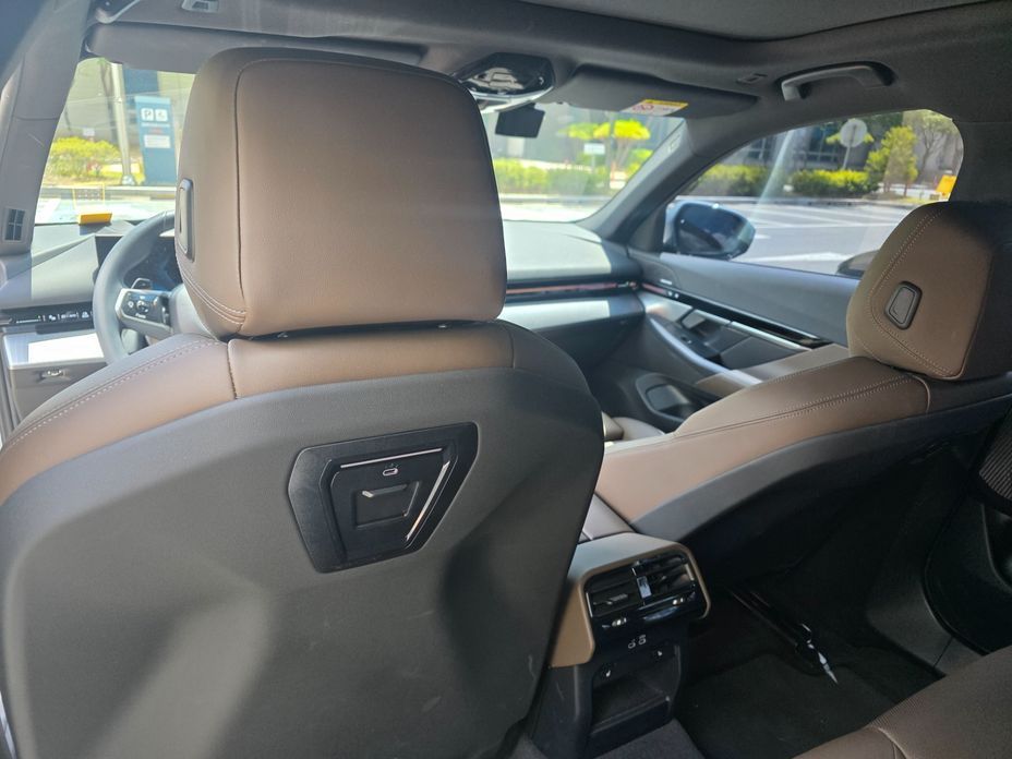 BMW 5-Series 520i M Sport, 2024