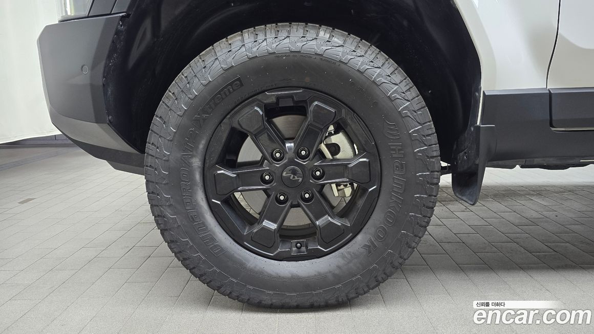 Kia Tasman 2.5T Gasoline 4WD, 2026