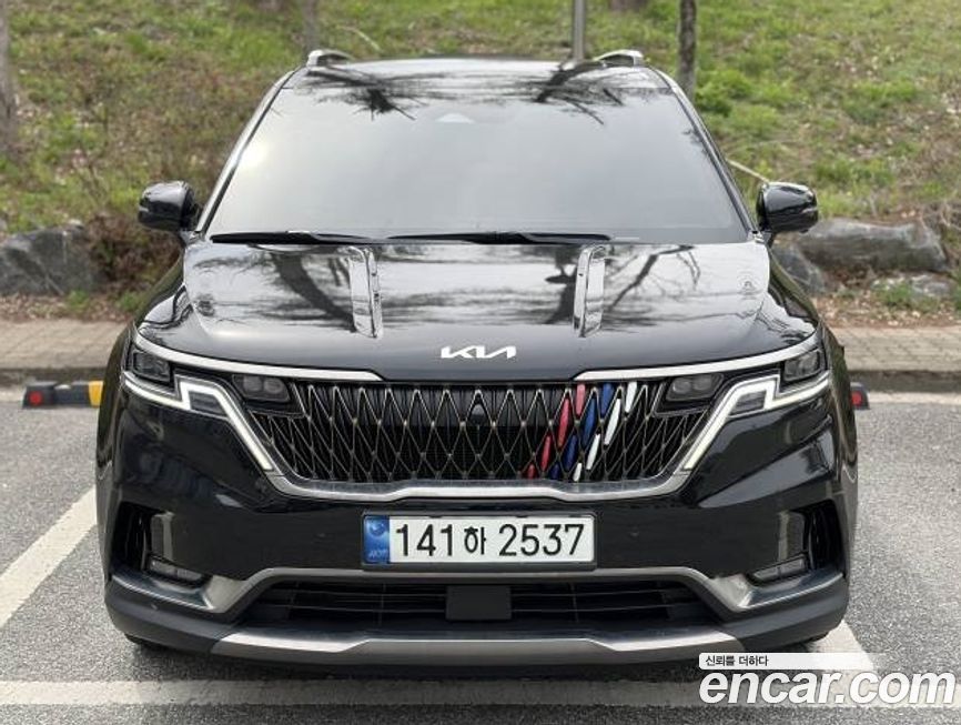 Kia Carnival 9-Seater Signature, 2023