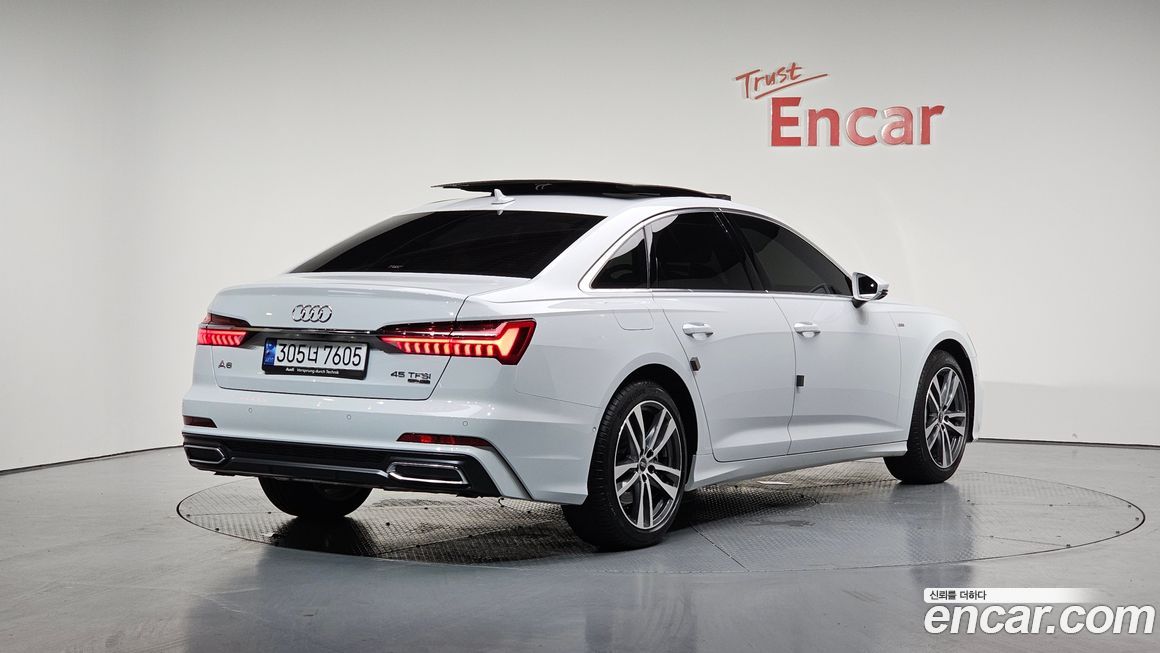 Audi A6 45 TFSI Quattro Premium, 2023