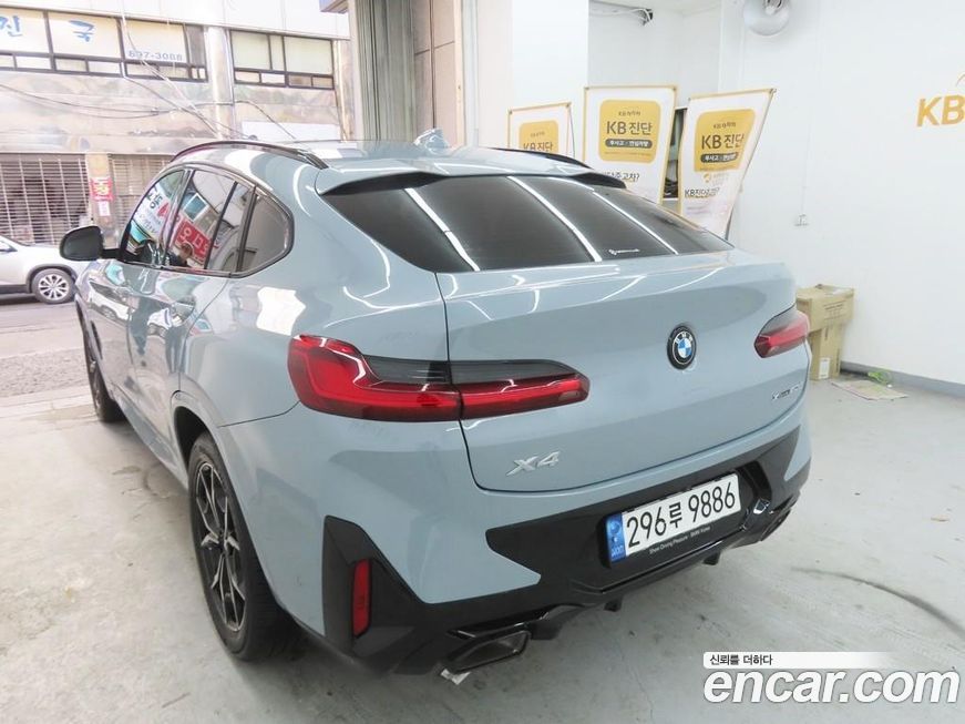 BMW X4 xDrive 20d M Sports Pro, 2022