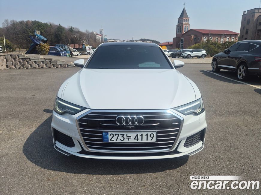 Audi A6 45 TFSI Premium, 2022