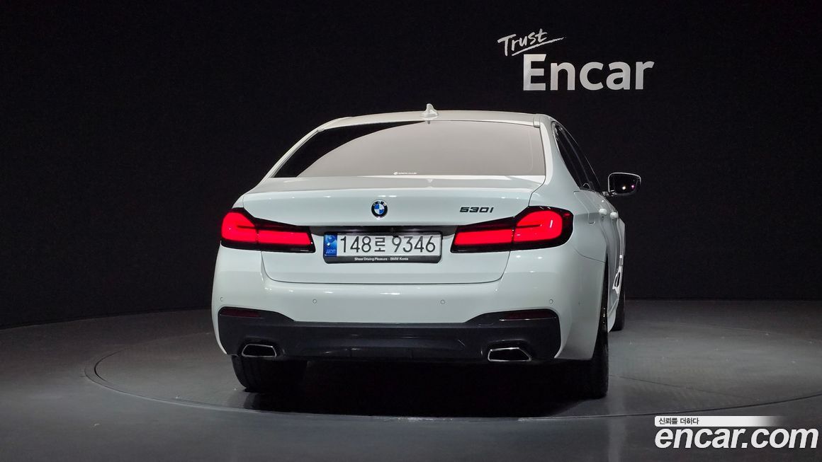 BMW 5-Series 530i M Sport Package, 2022