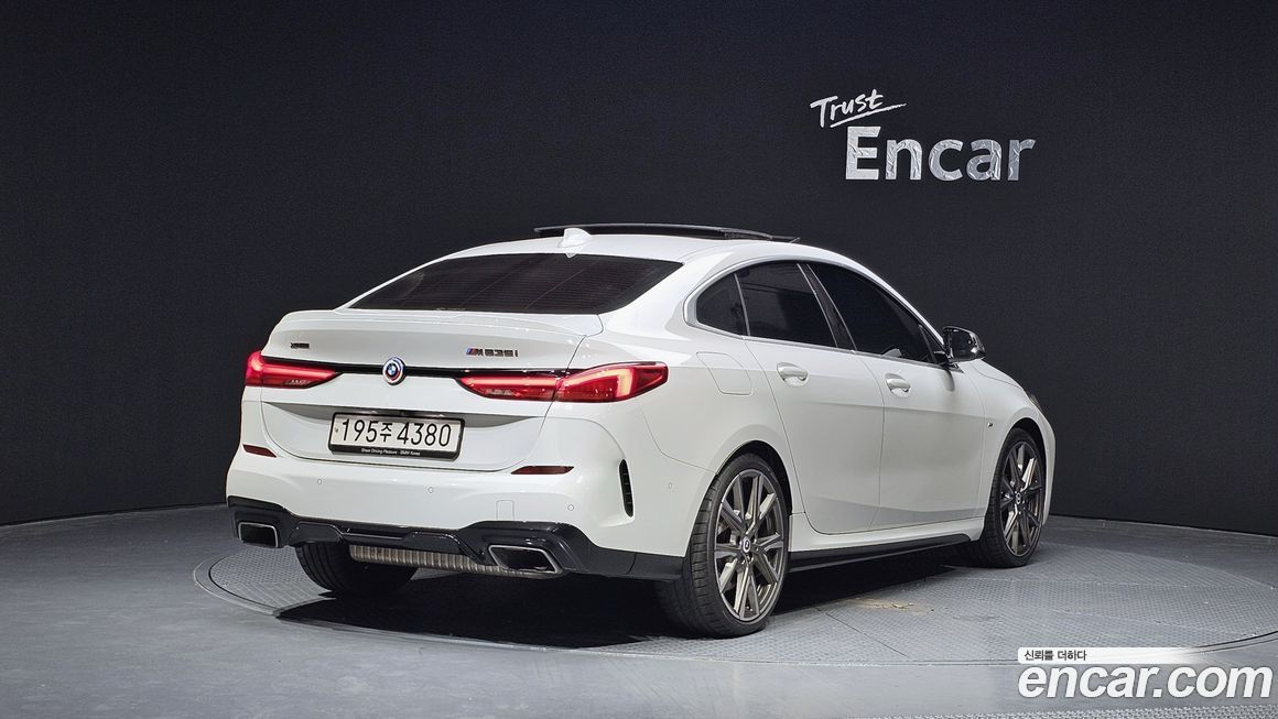 BMW 2-Series M235i xDrive, 2023